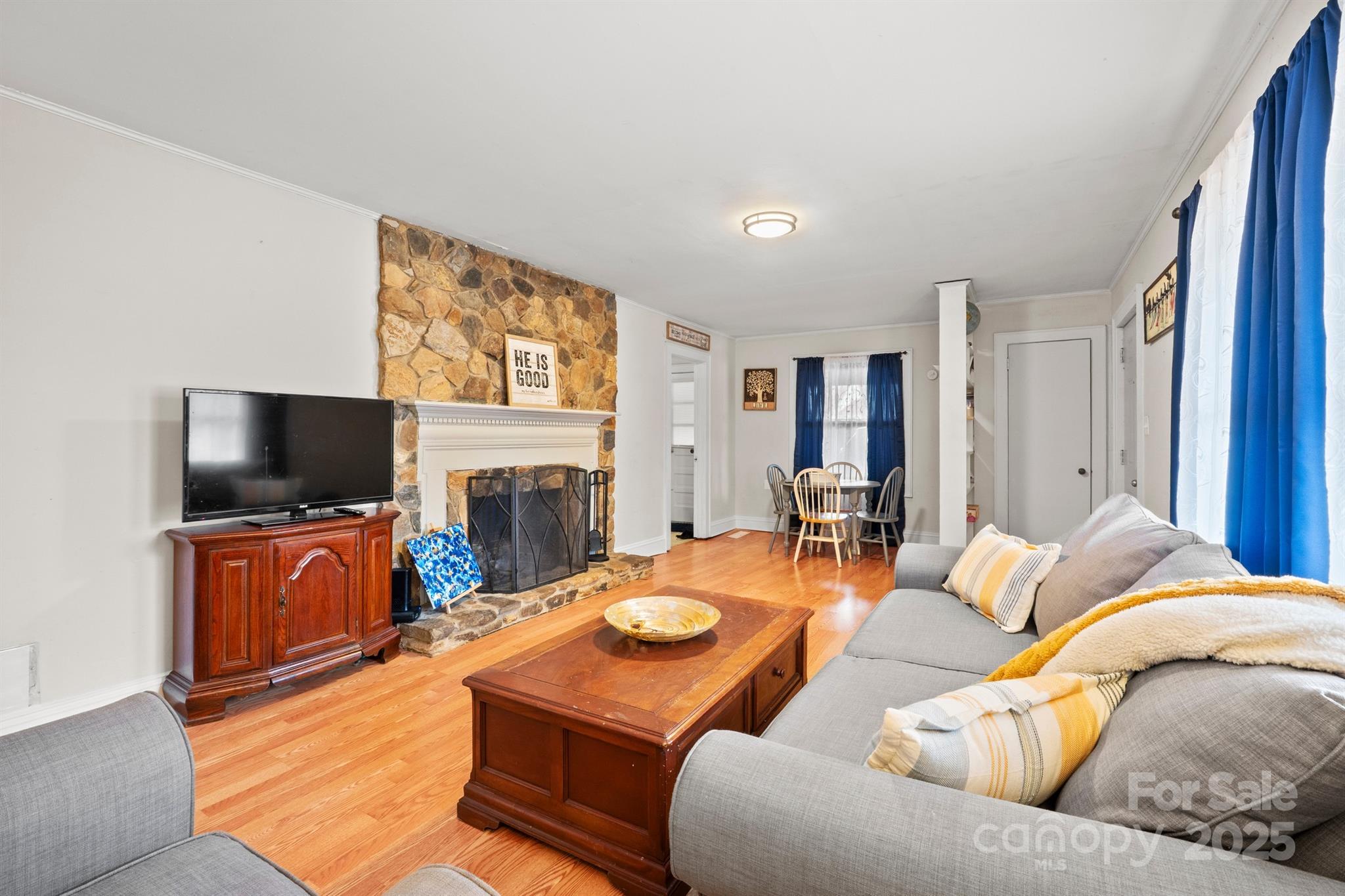 401 Clover Lane