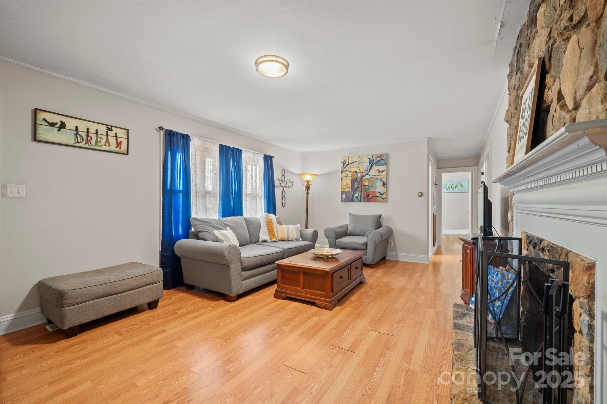 401 Clover Lane