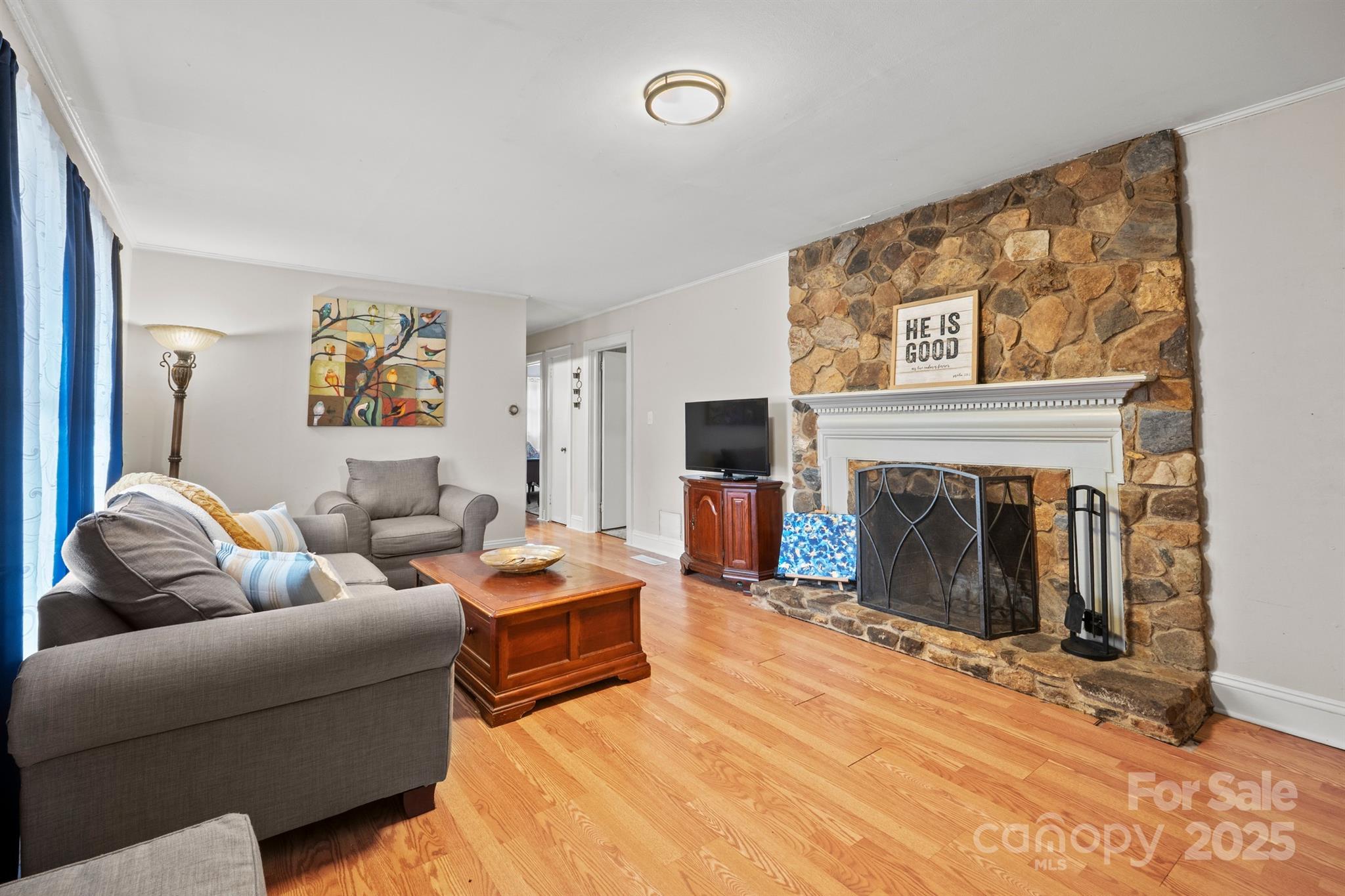 401 Clover Lane