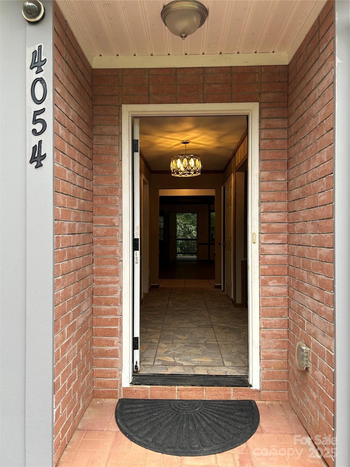 4054 belle meade Circle