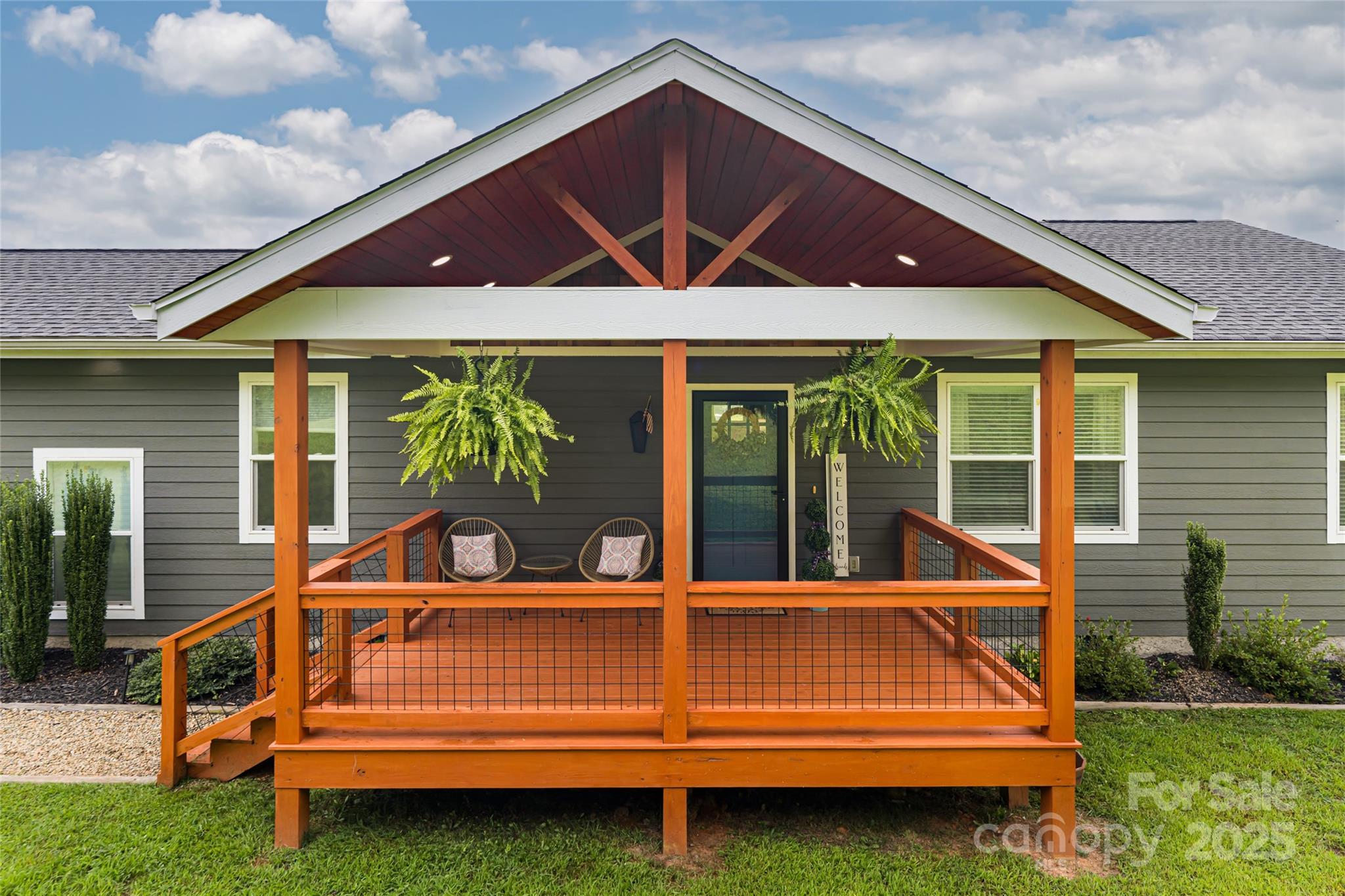28 Highcrest Drive