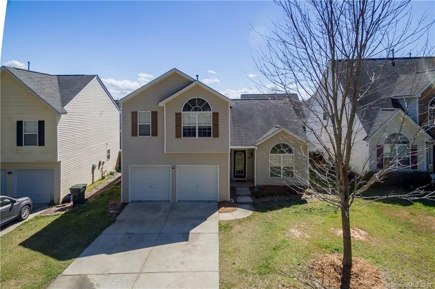 Move in ready home conveniently located in the Pennington Place subdivision that boasts both a formal living room and sunken family room with fireplace. Formally entertain in the beautiful dining room or take advantage of the spacious kitchen's breakfast nook. Large master bedroom has a walk in closet and the master bath has a garden tub. Yard is fenced in and there is additional storage in the shed. Home also comes with a spacious two car garage.