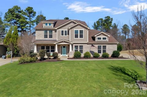 Photo of 116 Abbeville Lane, Mooresville, NC 28117 (MLS # 4355065)