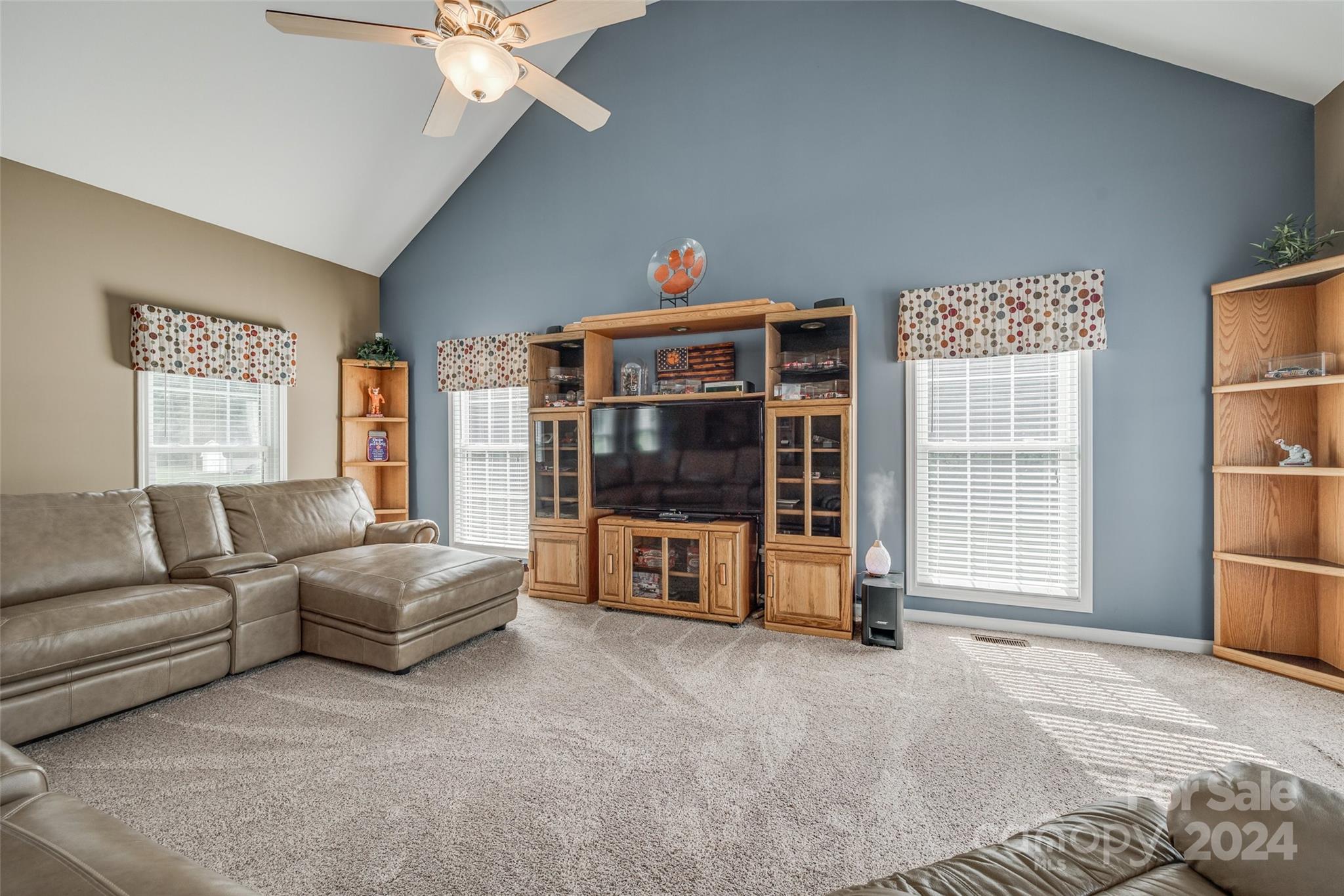 Willow Creek - Residential