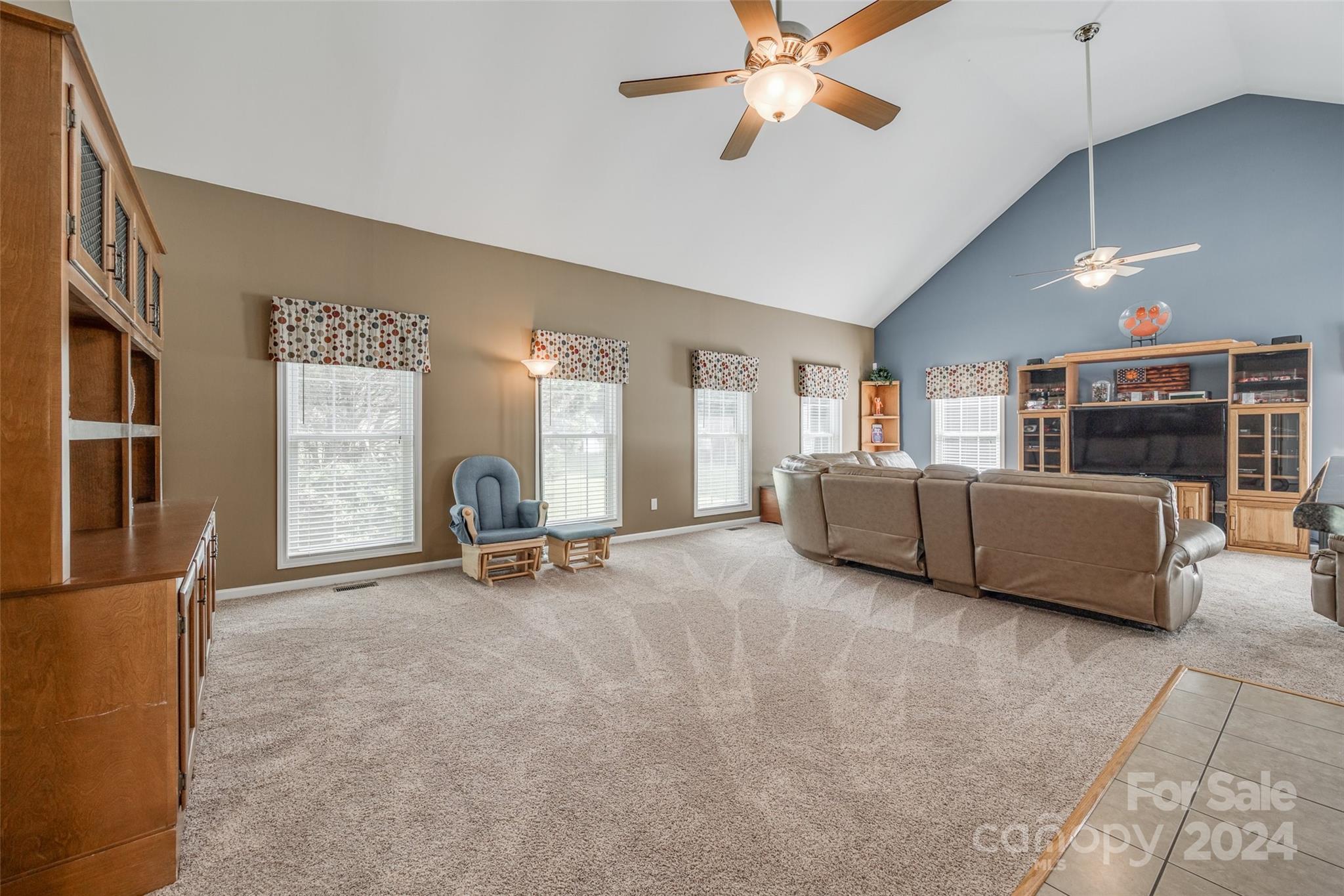 Willow Creek - Residential