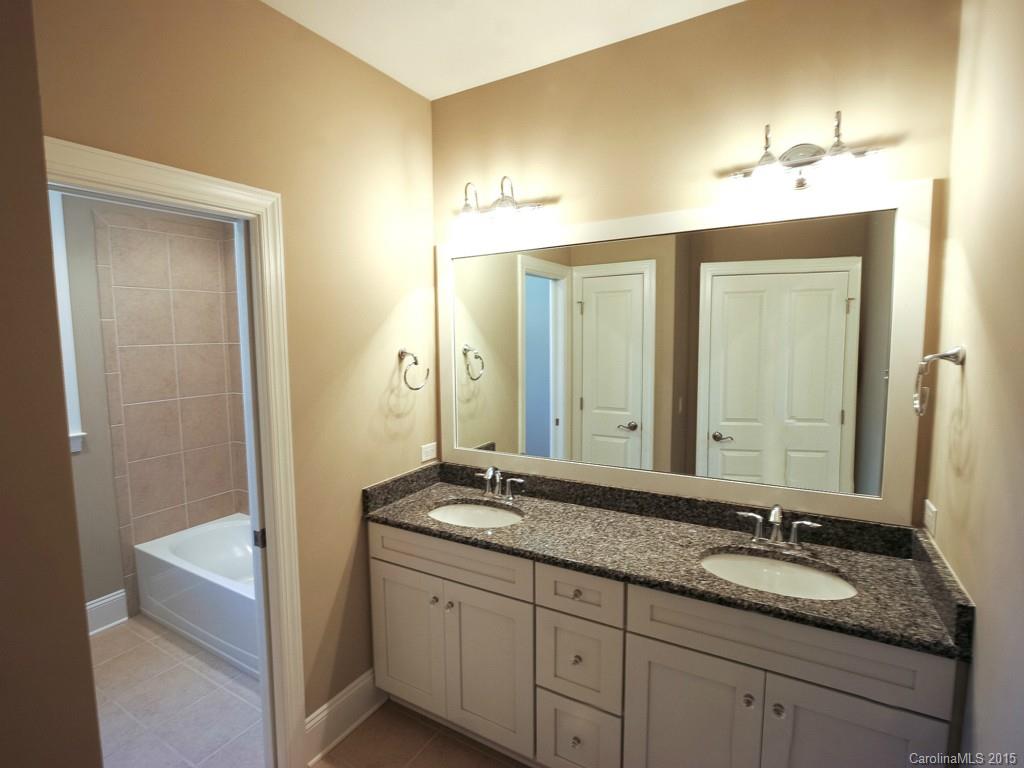 Tega Cay - Residential