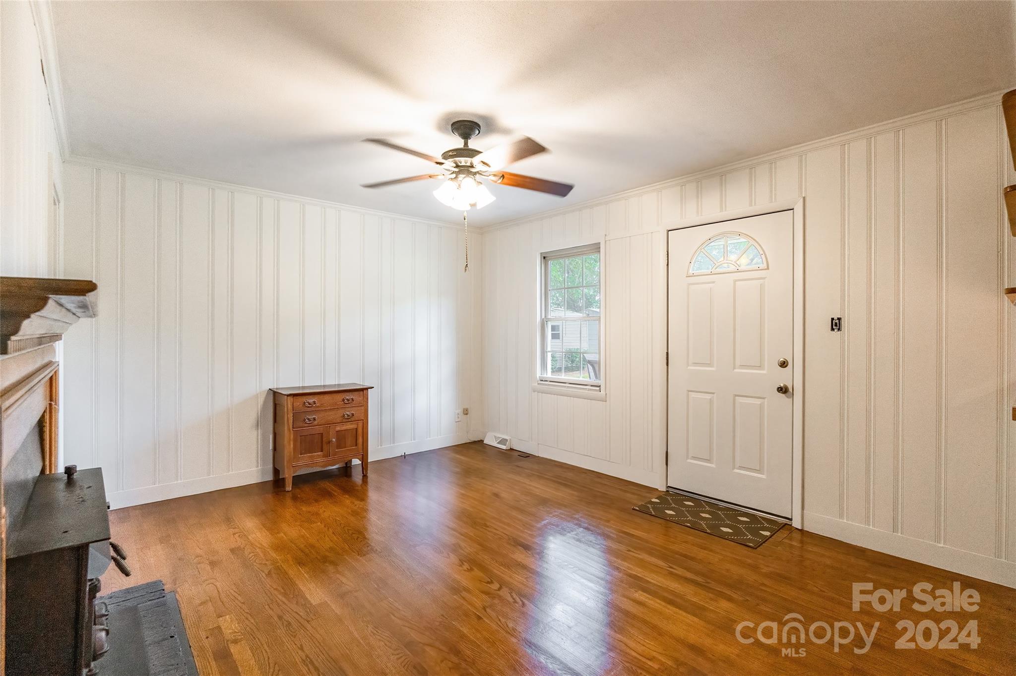 Country Club Estates - Residential