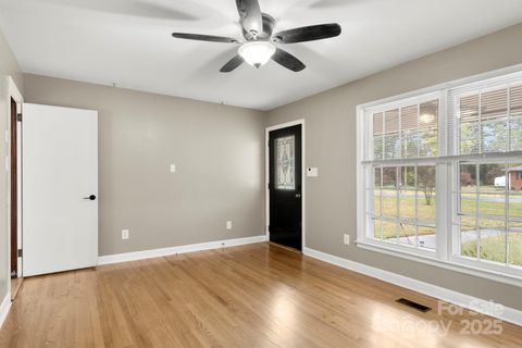 8915 Wedgewood Drive Huntersville NC 28078