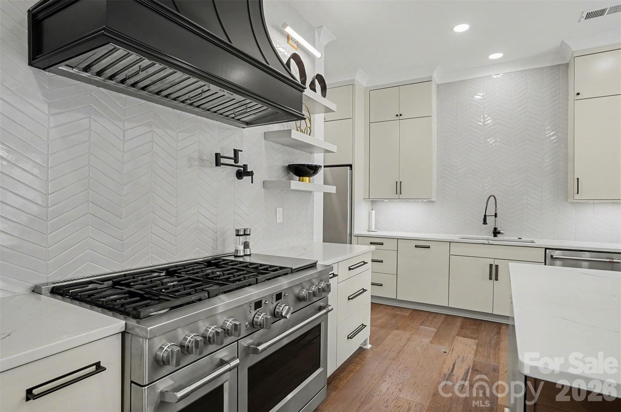 Laurel Hill - Residential