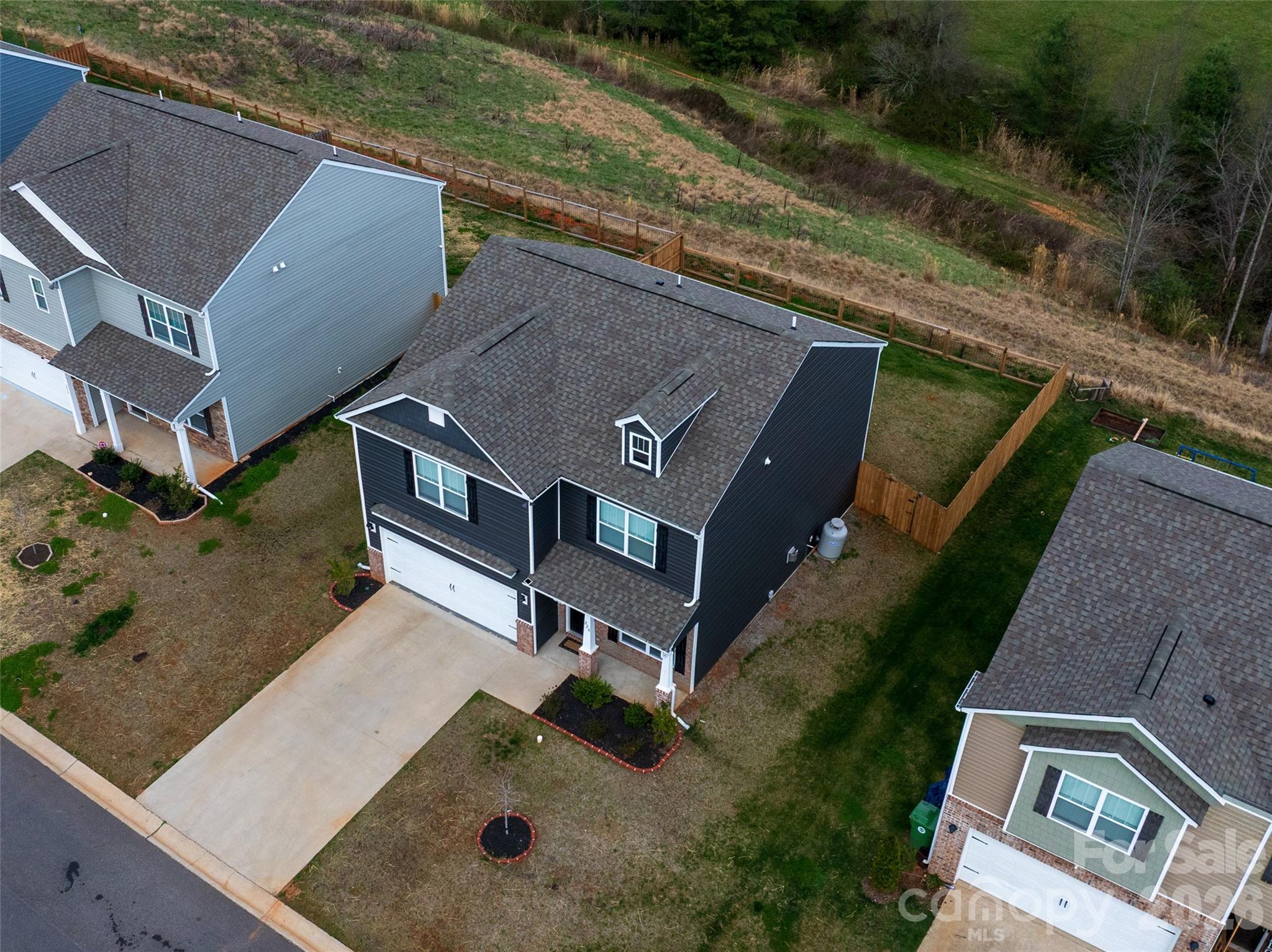 Hickory Ridge - Residential