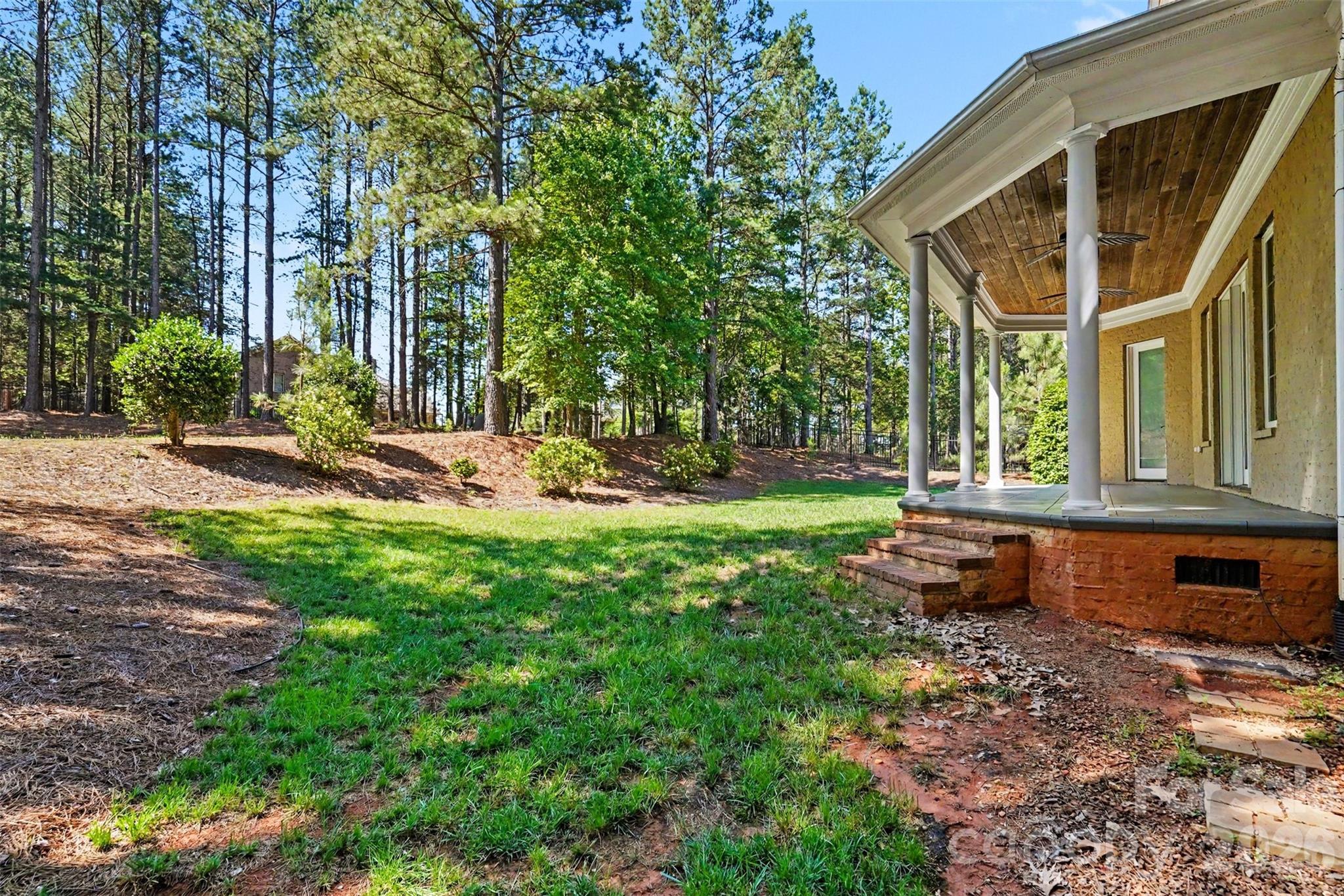 5129 Watermead Lane