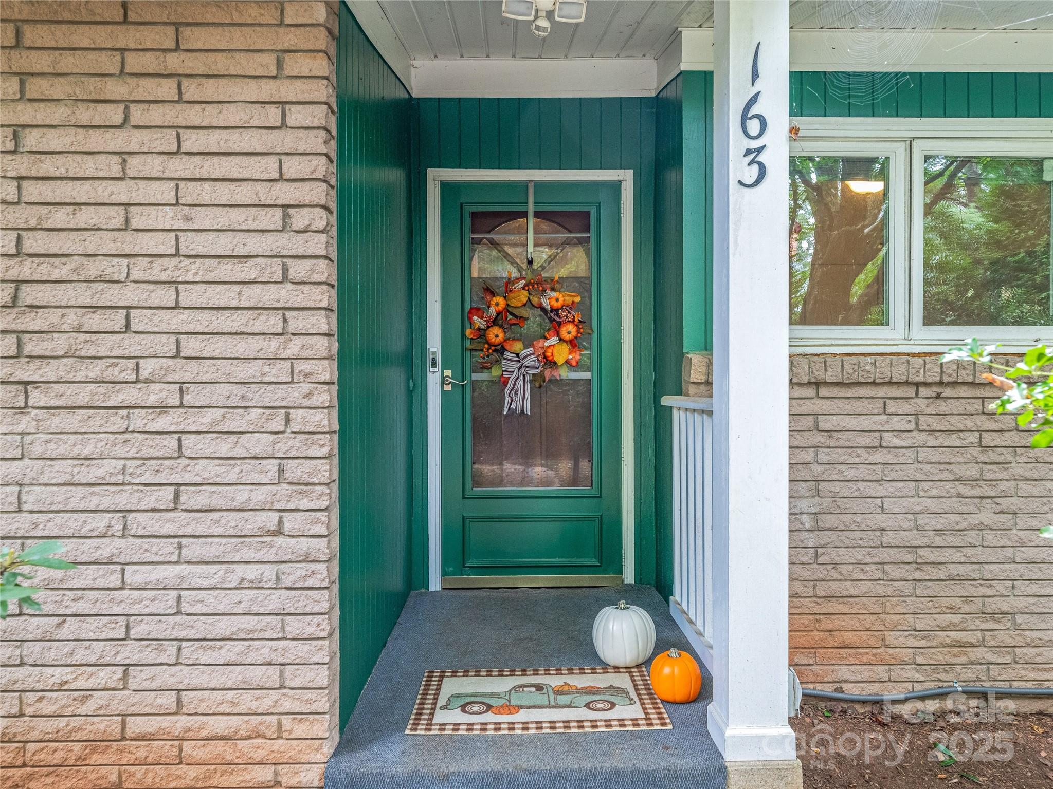 163 Governors View Road