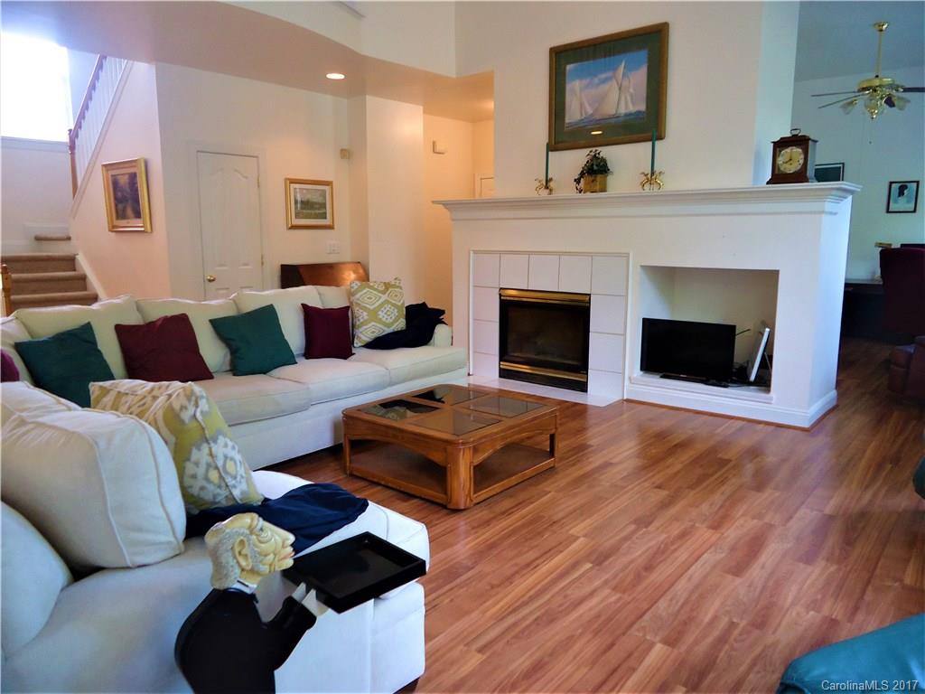 Brownes Ferry - Residential