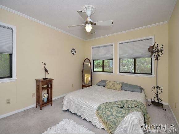 Laurel Park Villas - Residential