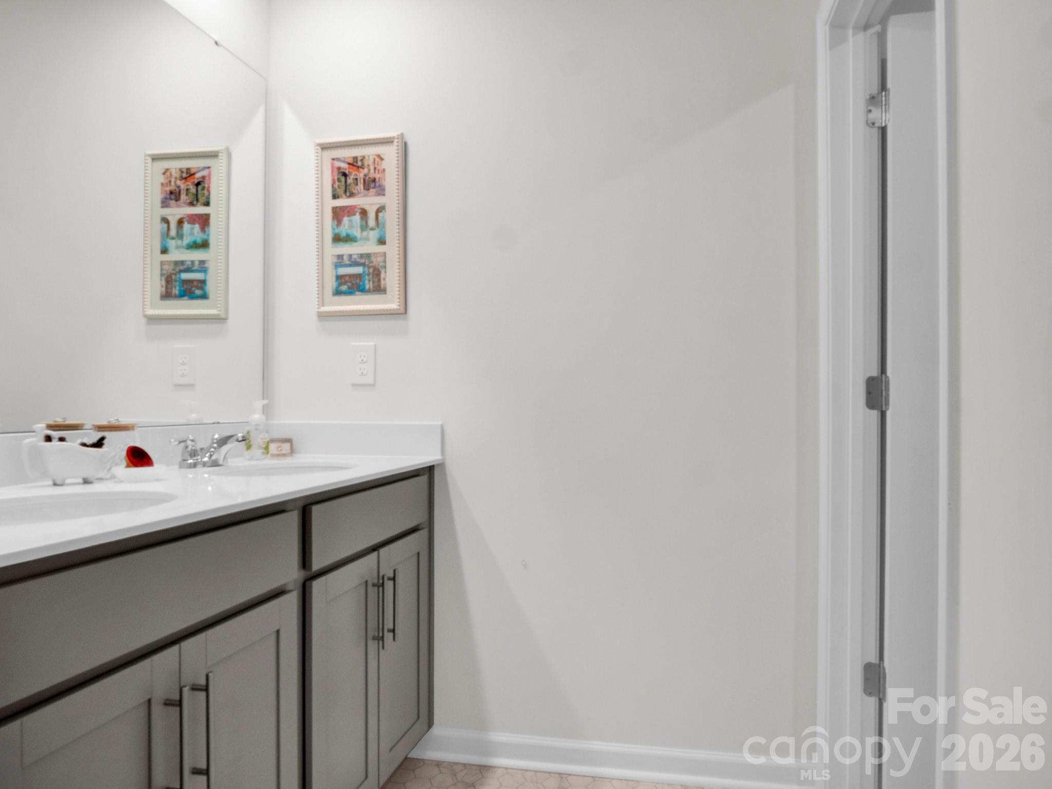 Secrest Commons - Residential