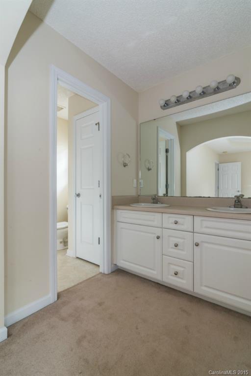 Steele Meadows - Residential