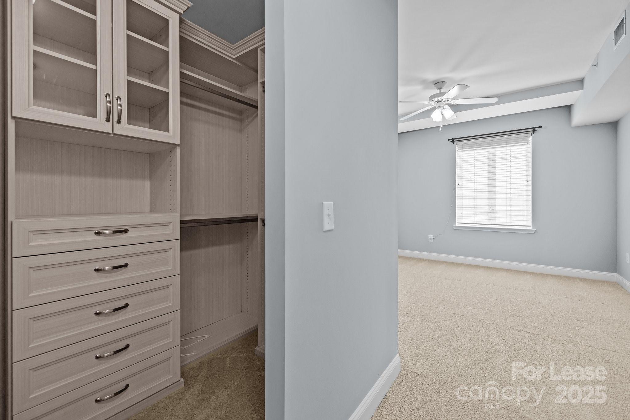 Fifth And Poplar - Residential Lease