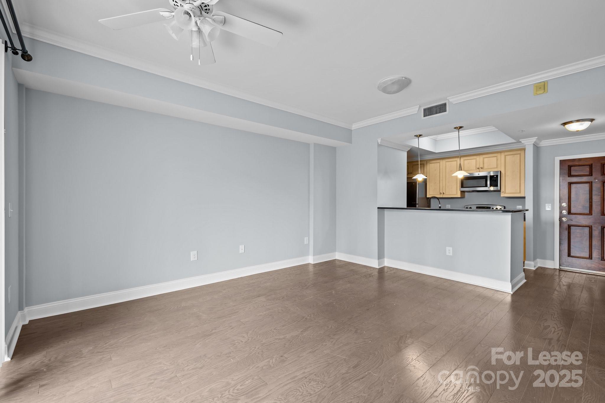 Fifth And Poplar - Residential Lease