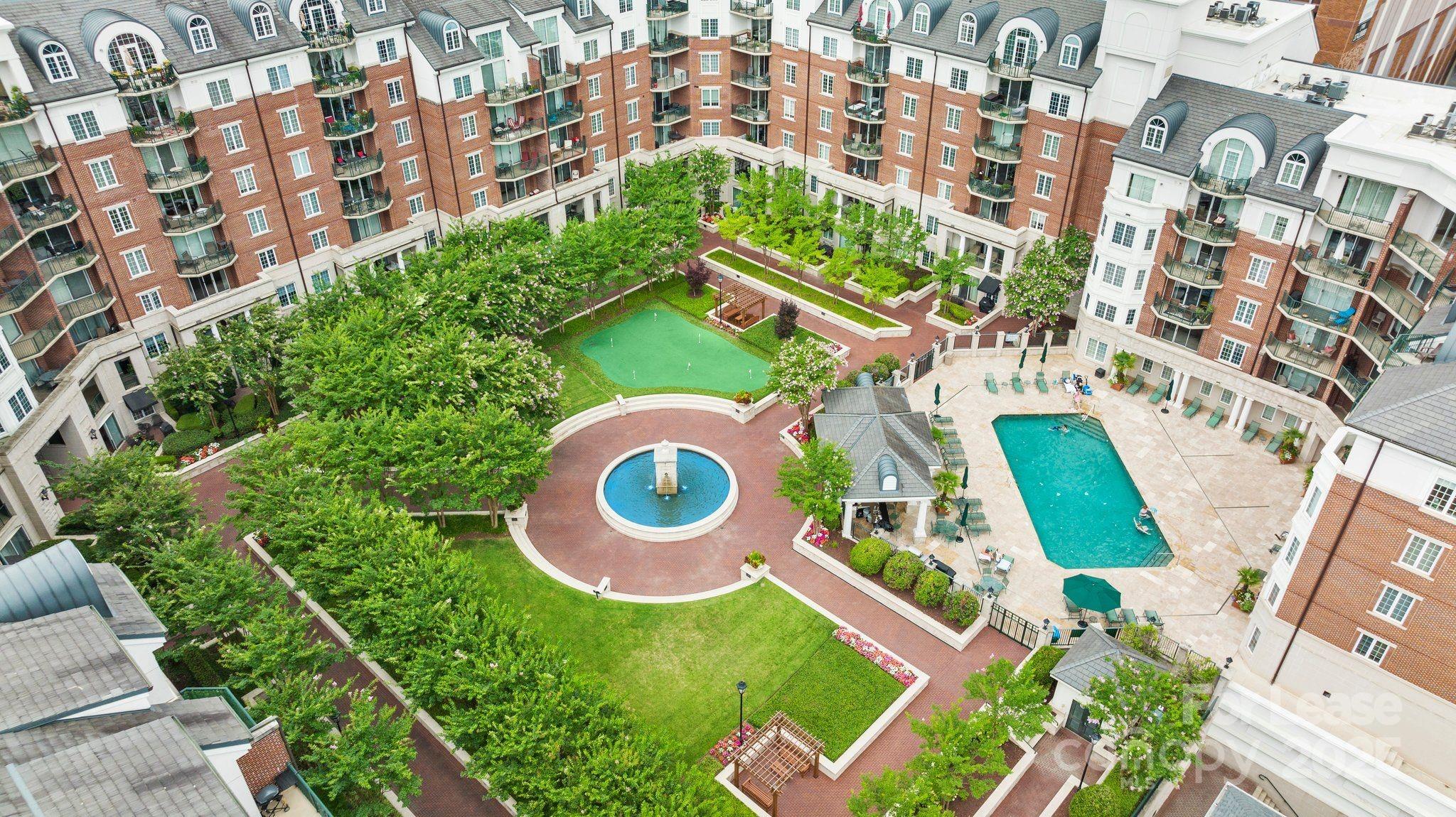 Fifth And Poplar - Residential Lease