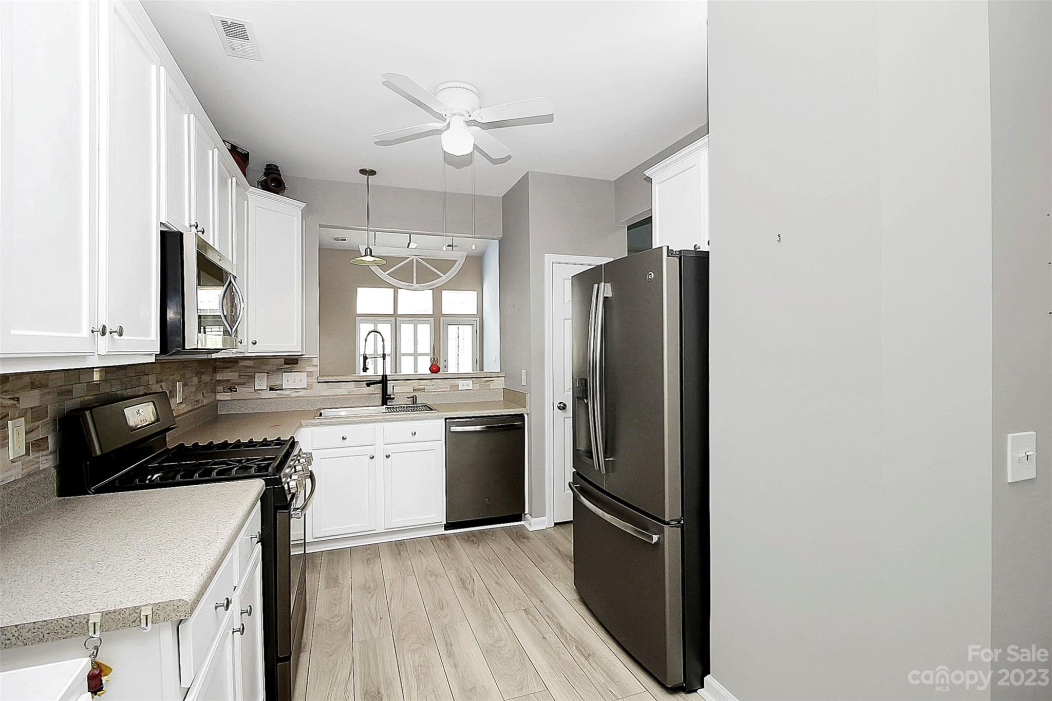 Autumn Cove At Lake Wylie - Residential