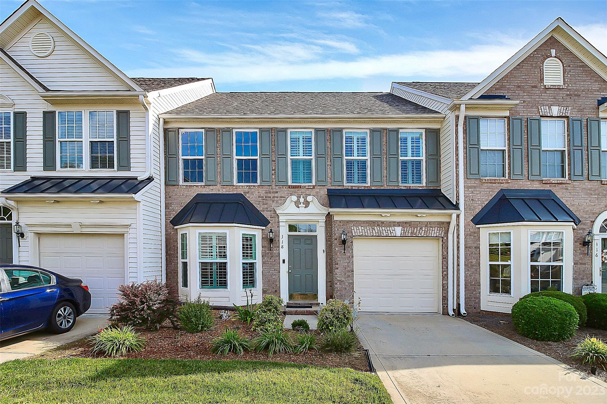 Autumn Cove At Lake Wylie - Residential