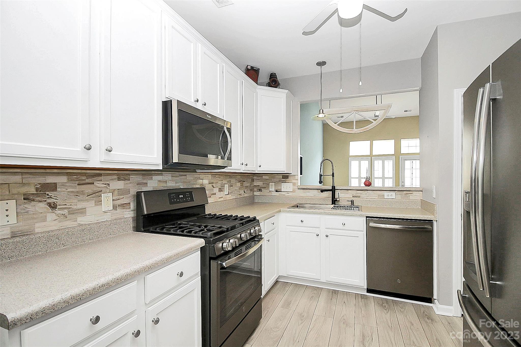 Autumn Cove At Lake Wylie - Residential