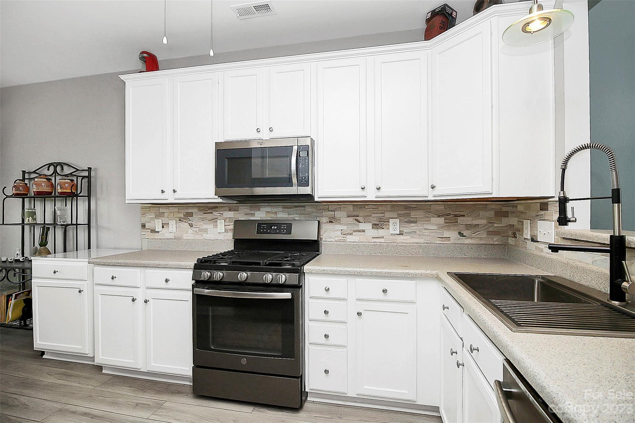 Autumn Cove At Lake Wylie - Residential