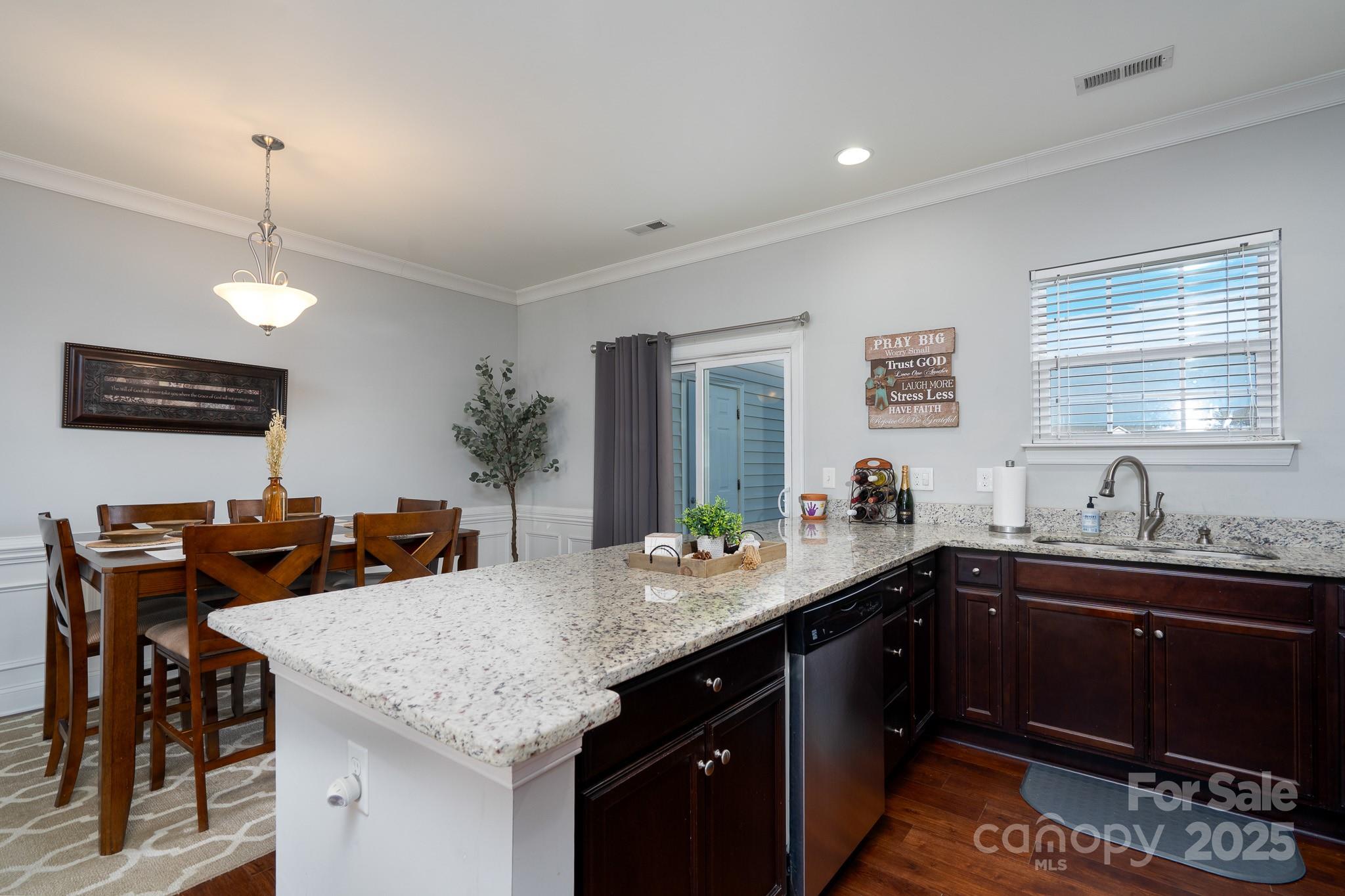 Settlers Landing - Residential