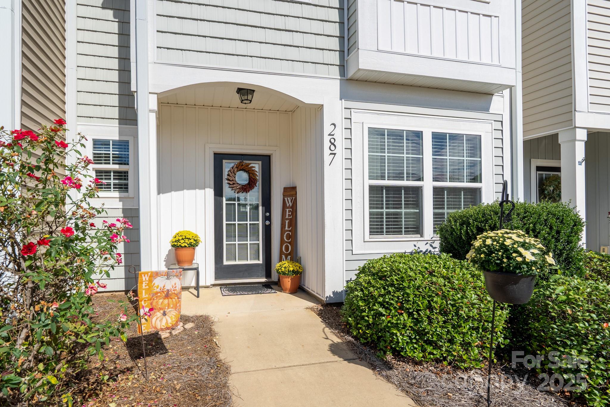 287 Halton Crossing Drive SW