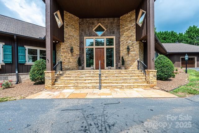 Governors Harbour - Residential