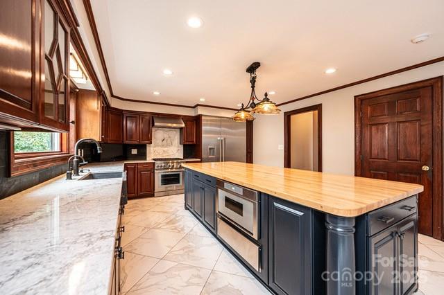 Governors Harbour - Residential