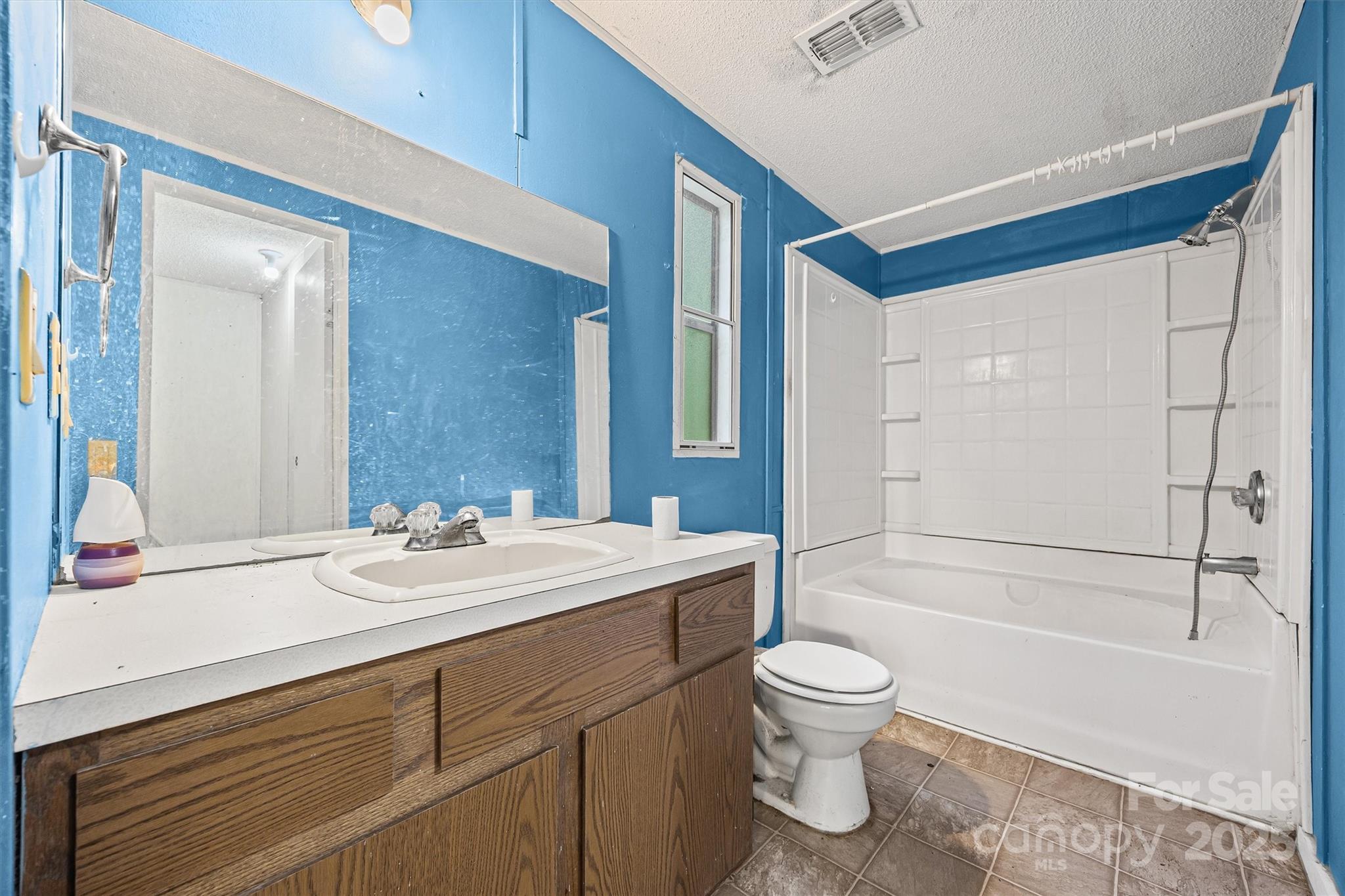 Lesslie Dale - Residential