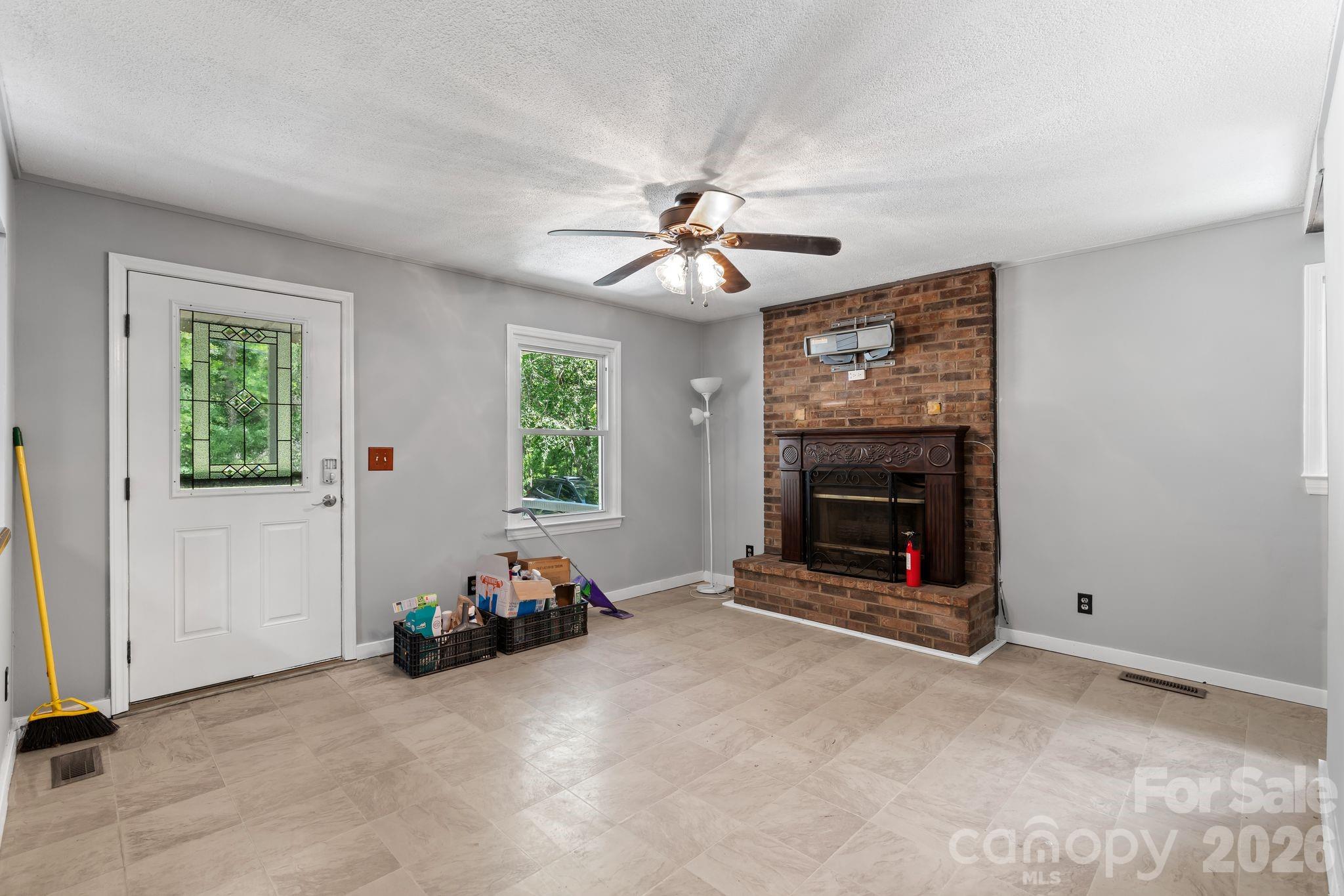 177 E Poplar Drive