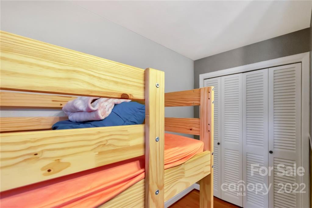 Monte Vista - Residential