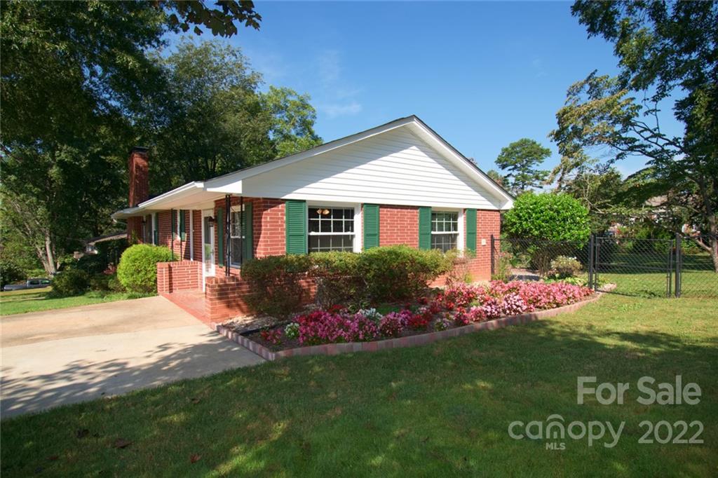 Monte Vista - Residential