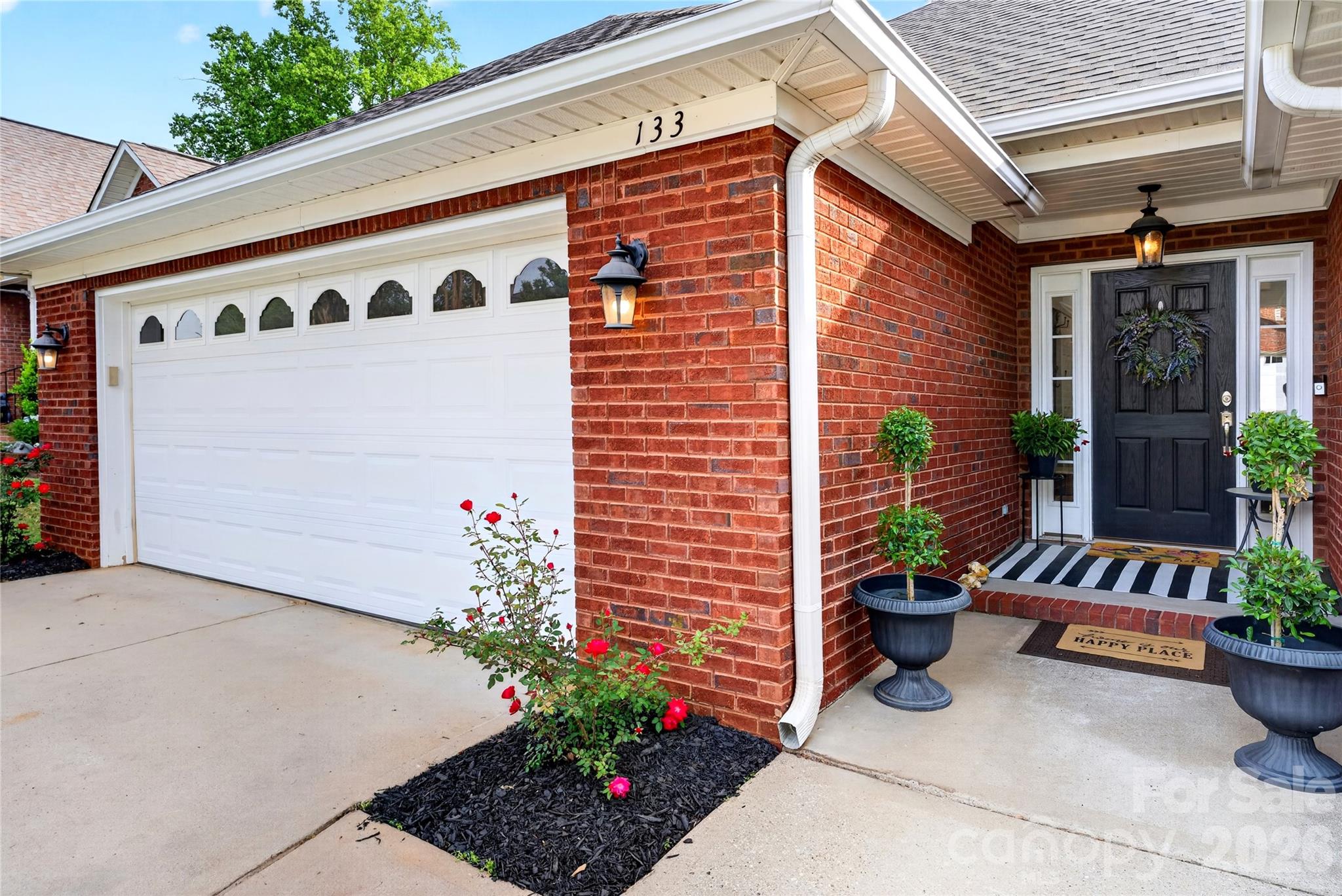 133 Hidden Ridge Drive