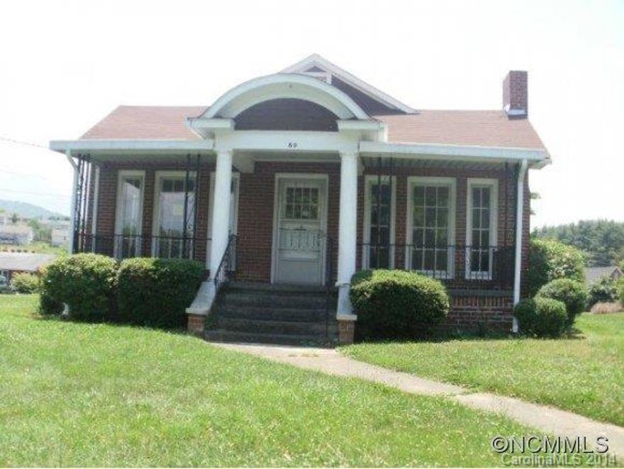 Great brick bungalow with fresh paint, gleaming hardwood floors, formal dining room, tall windows for lots of natural light, back enclosed porch, single detached garage, great pantry area in the kitchen, split bedroom plan, covered front porch, fenced in back area, open floor plan, level .27 acre lot, move in ready!! Property qualifies for HomePath Mortgage and Renovation Financing.