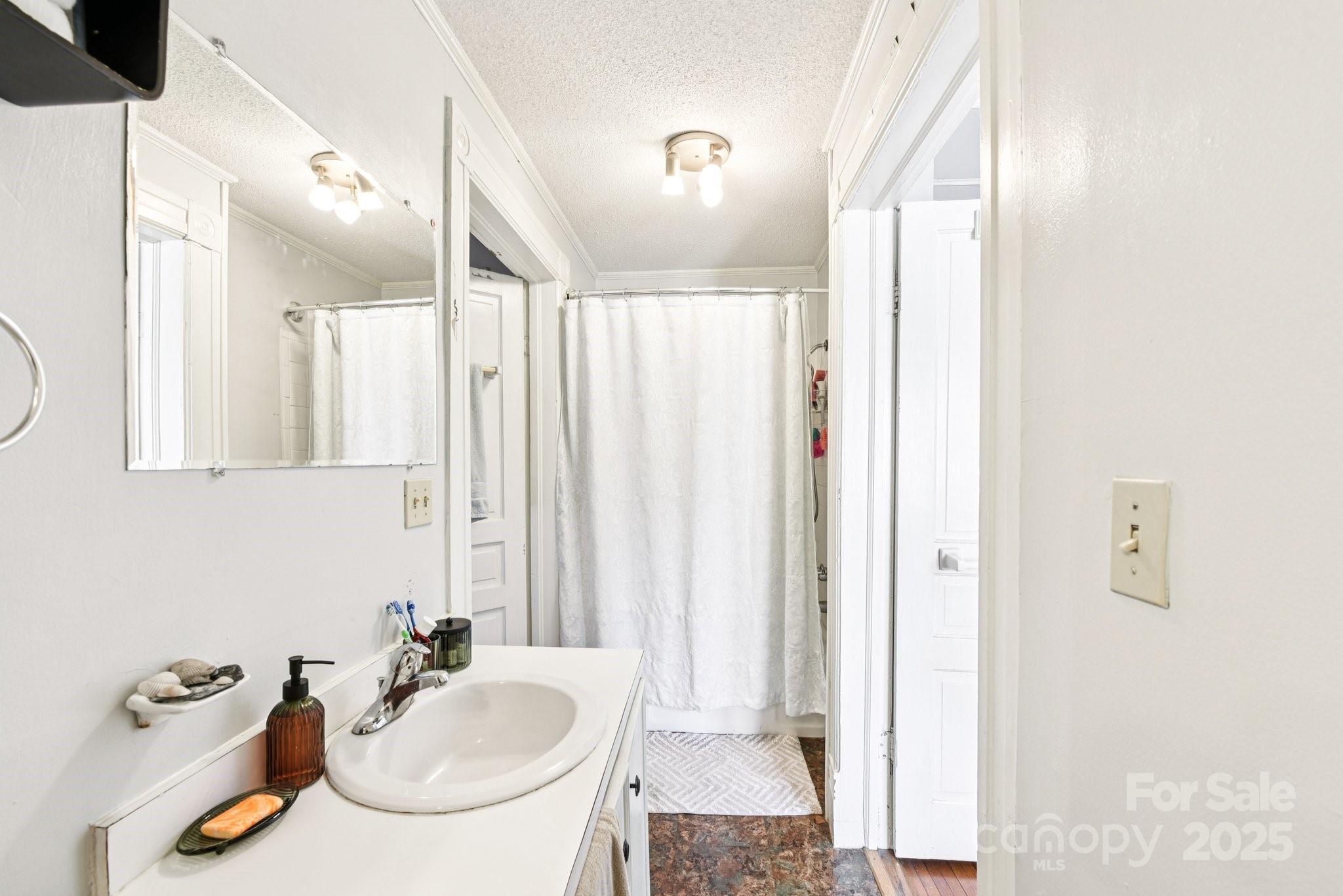 Historic District - Residential Income