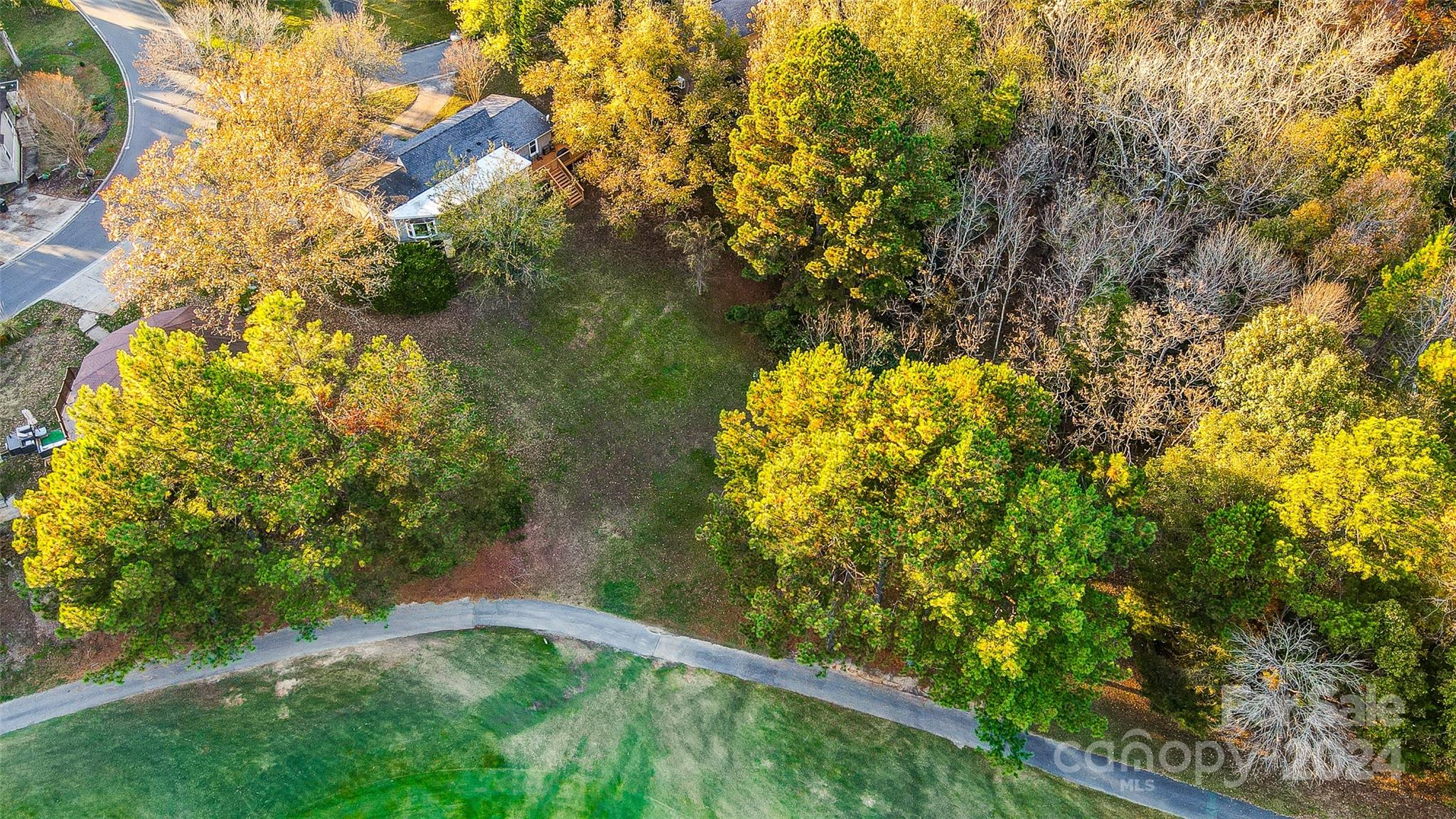 Tega Cay - Residential