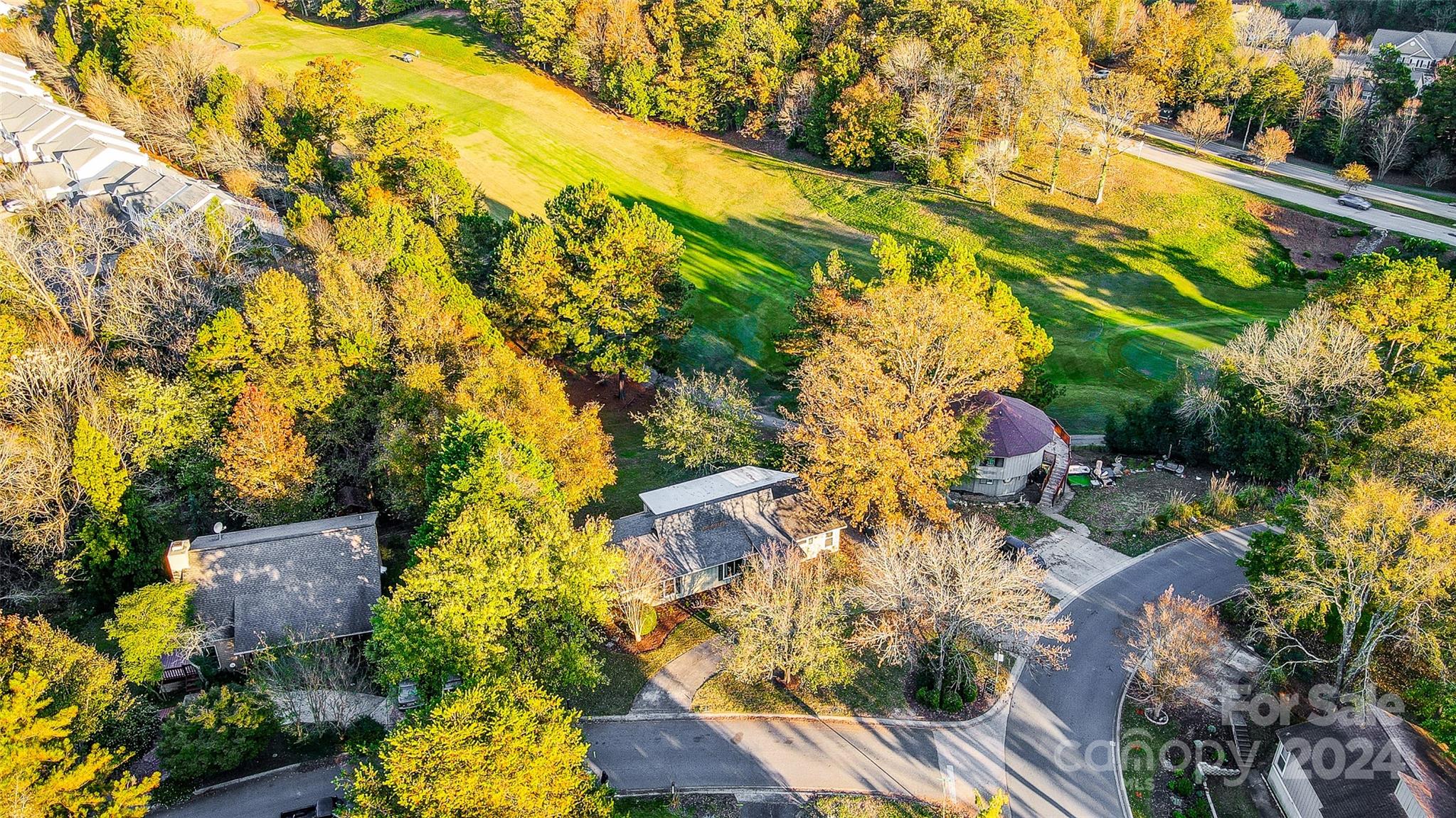 Tega Cay - Residential