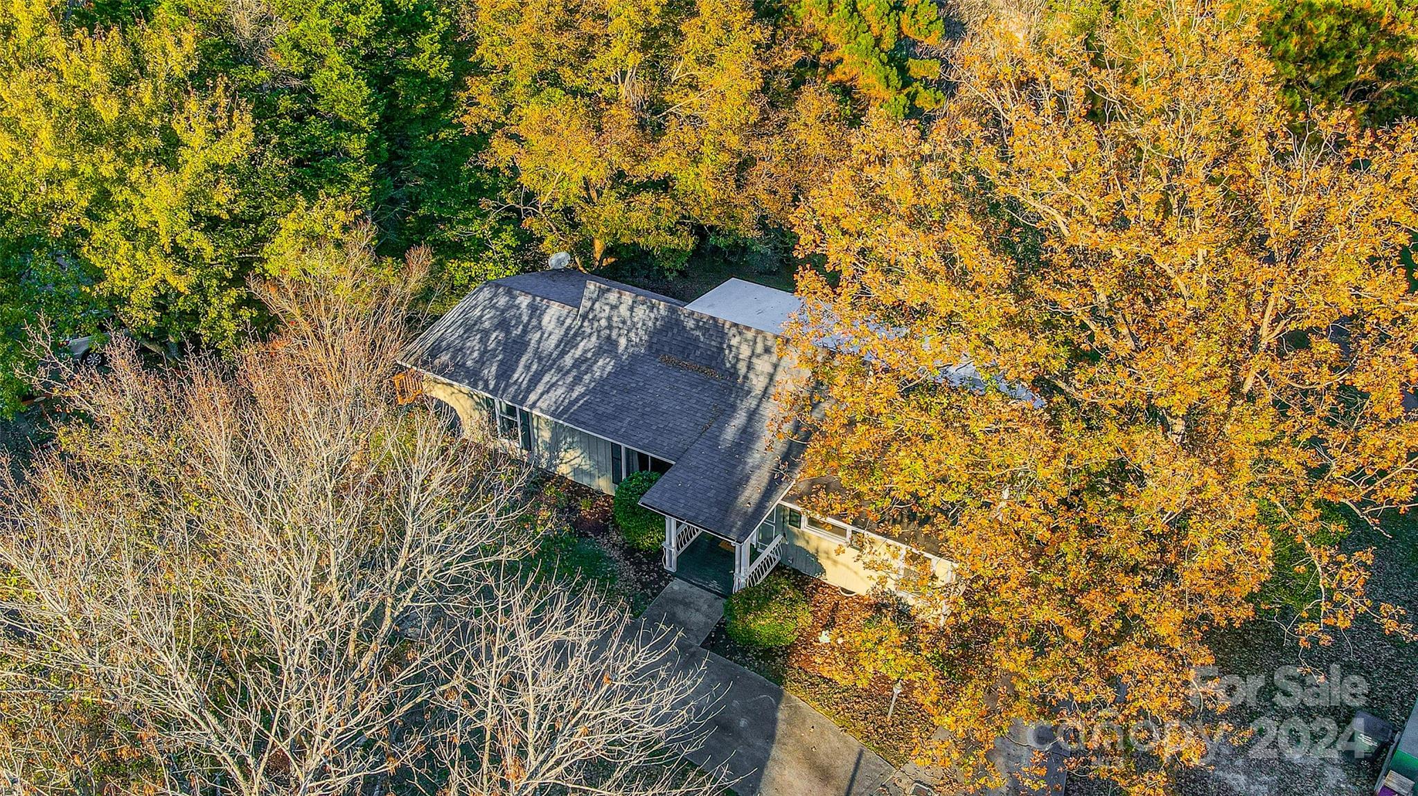 Tega Cay - Residential