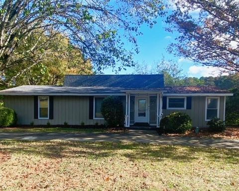 A home in Tega Cay