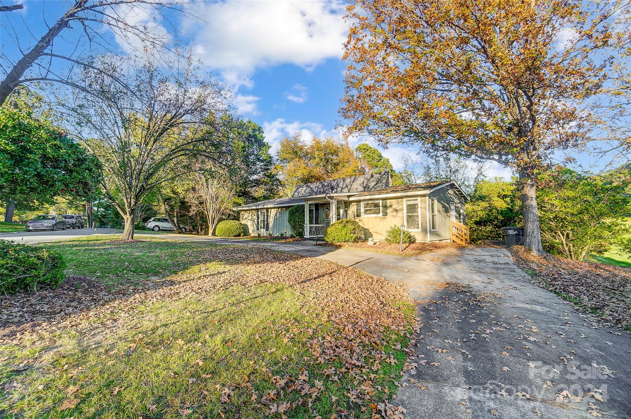 Tega Cay - Residential
