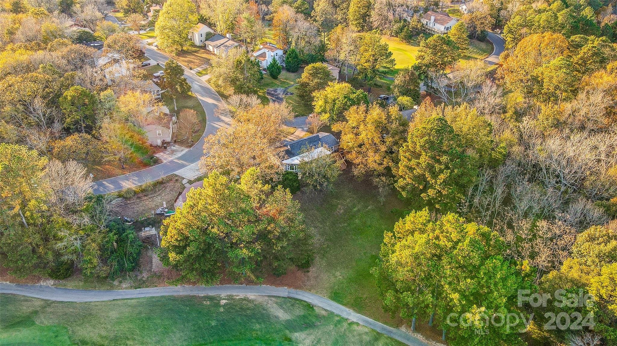 Tega Cay - Residential