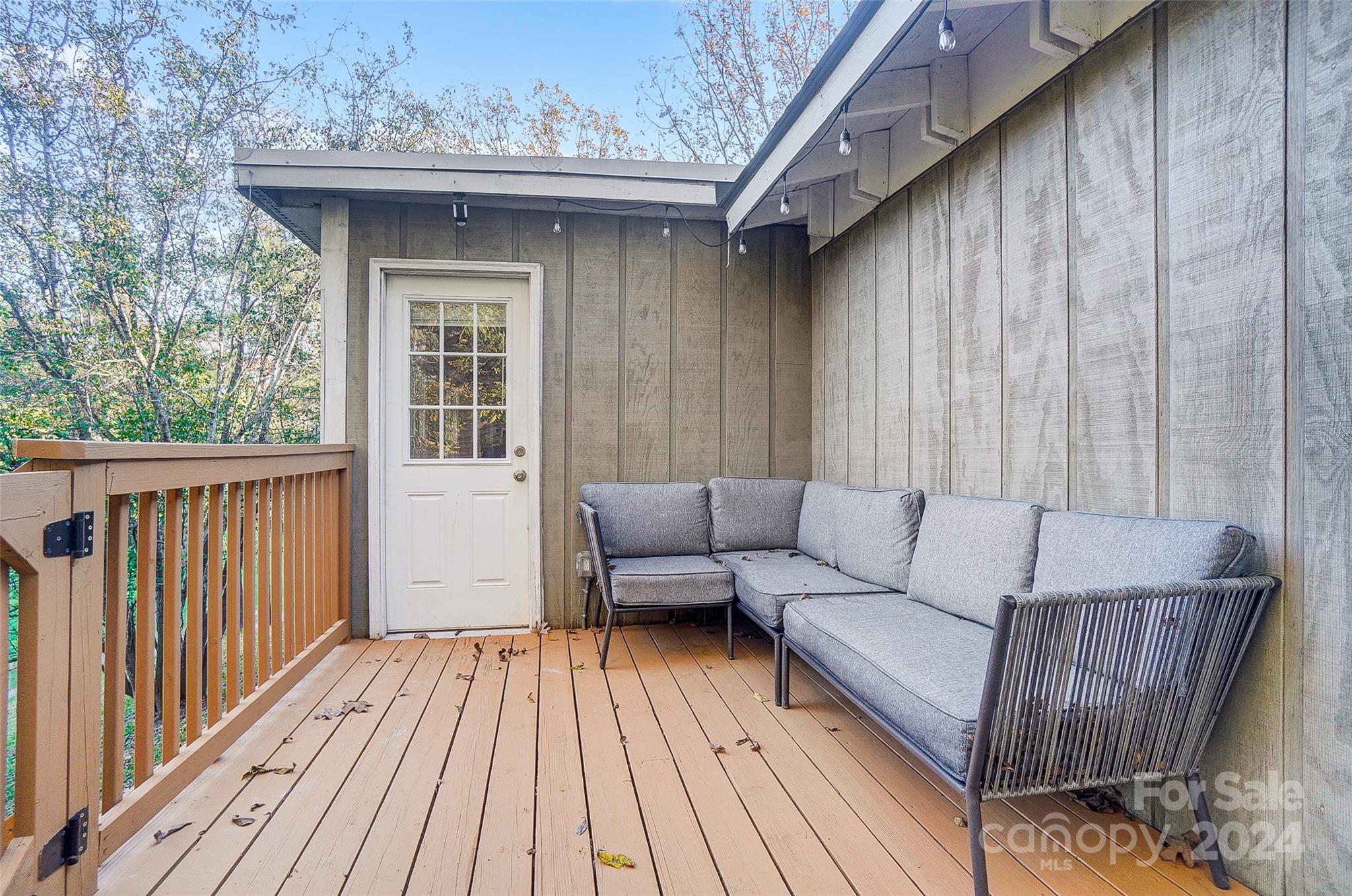 Tega Cay - Residential