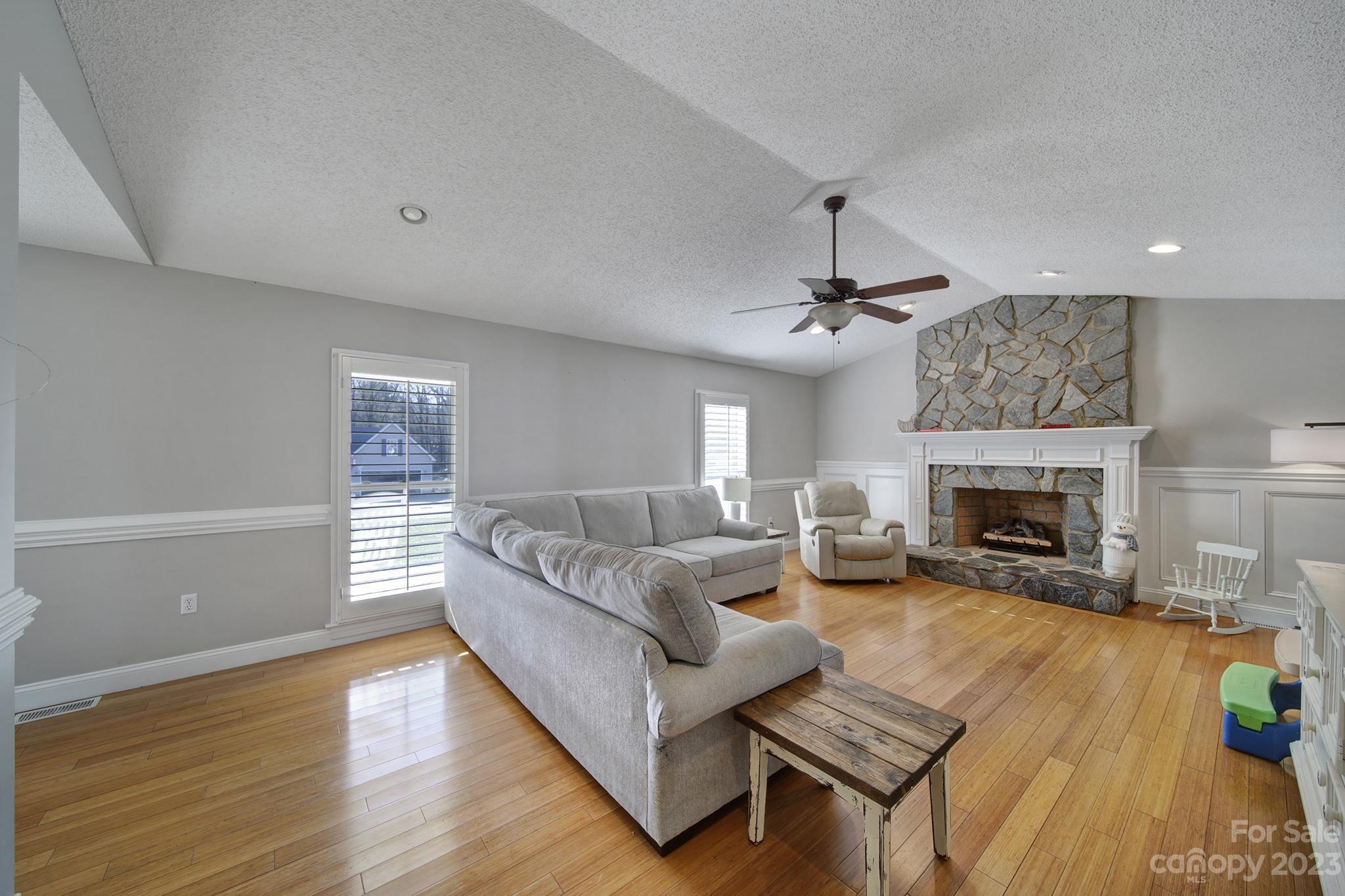 Hillcrest - Residential