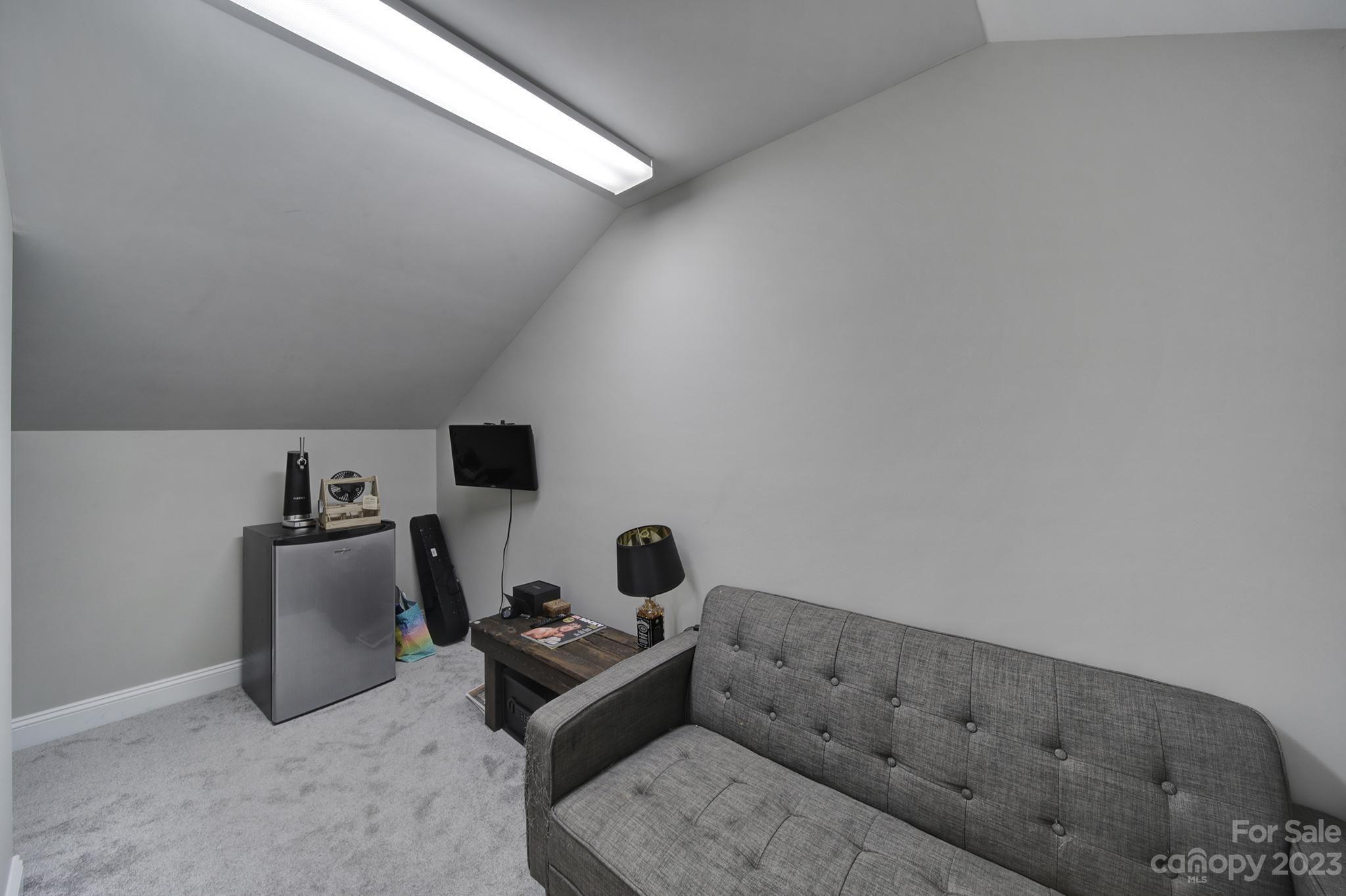 Hillcrest - Residential