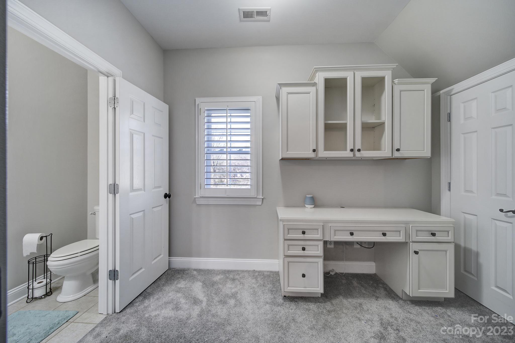 Hillcrest - Residential