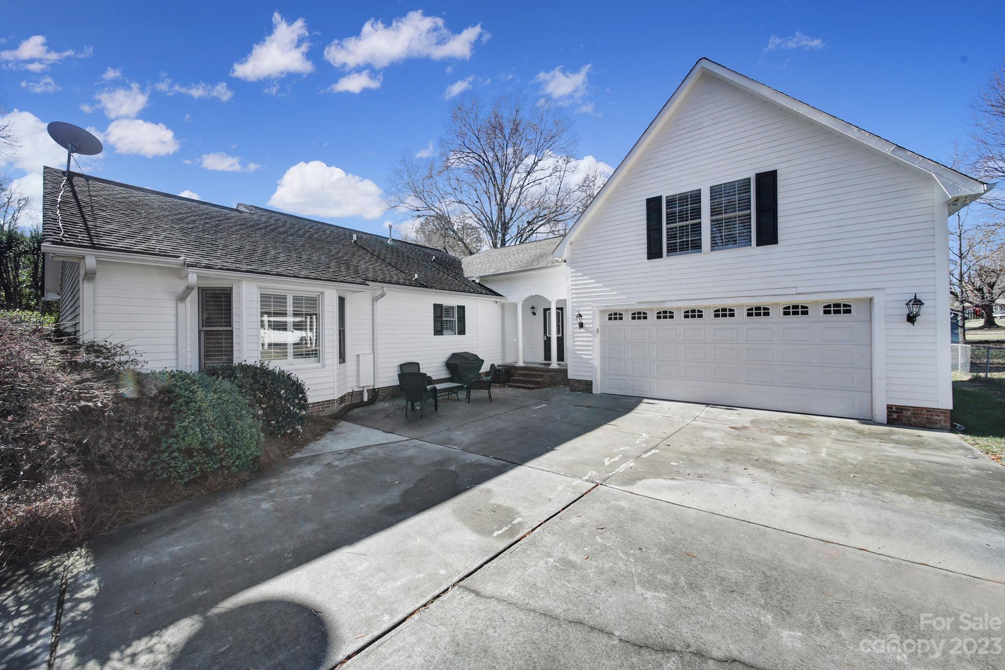 Hillcrest - Residential