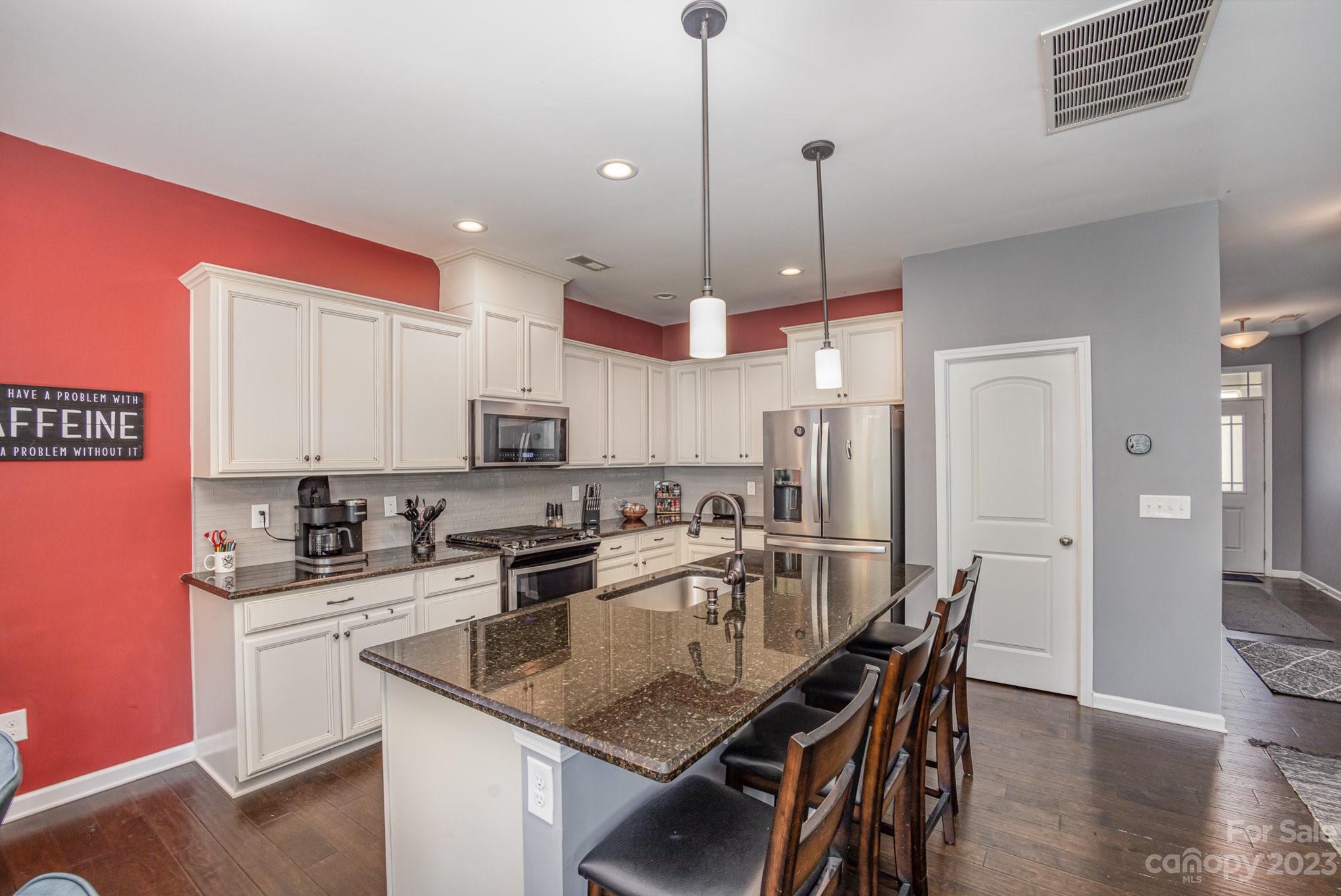 Magnolia Walk - Residential